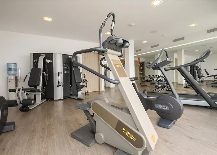 Kyrat Amarac - Adults Only Hotell 4*