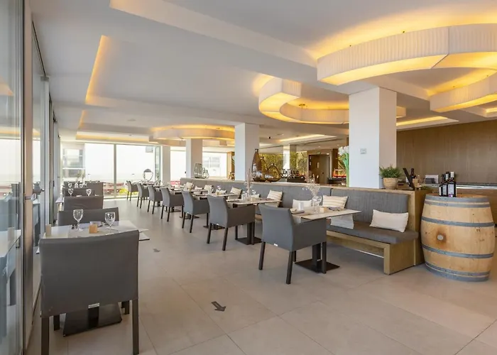 Kyrat Amarac - Adults Only Hotell